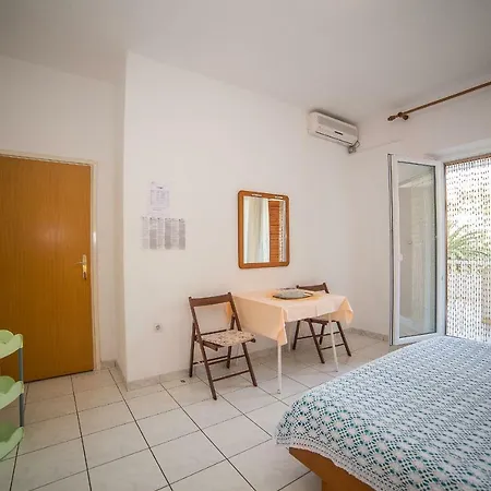 Casa de hóspedes Ina *